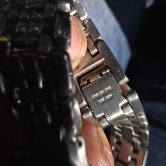 Vintage YSL Yves Saint Laurent Mother of Pearl Dial Ladies Dual Toned Watch - Picture 3 of 8